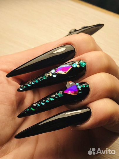 Наращивание ногтей