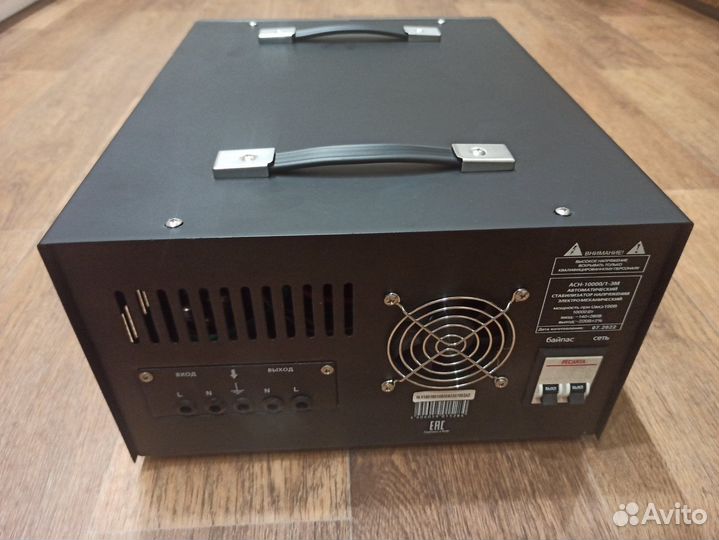 Стабилизатор напряжения Ресанта асн 10000/1-эм