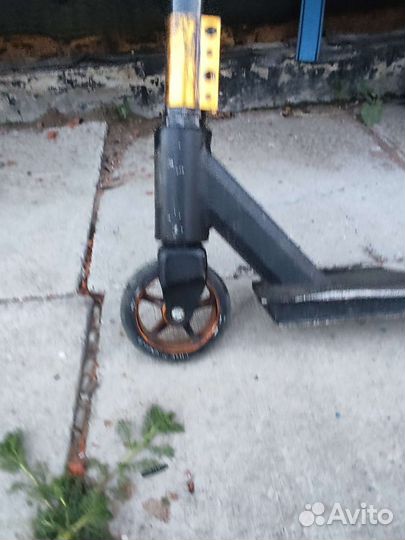 Трюковой самокат