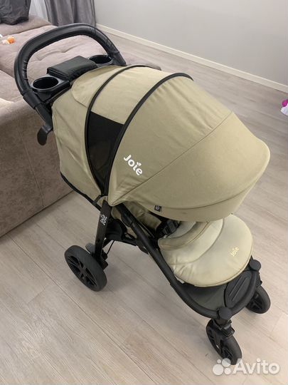 Прогулочная коляска Joie litetrax 4