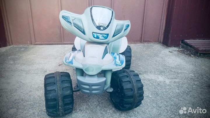 Детский квадроцикл на аккумуляторе