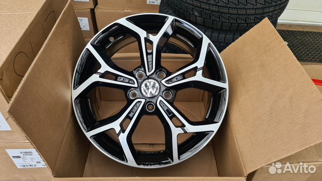 Новый комплект дисков R17 Skoda Octavia Yetti