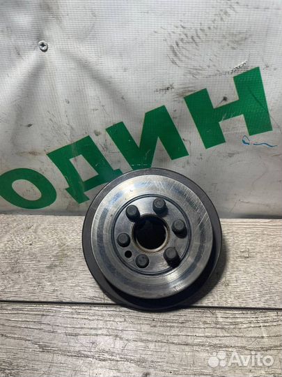 Ступица коленвала Jeep Grand Cherokee (WJ) 1998-2