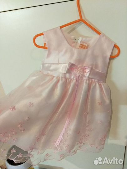 Платье нарядное