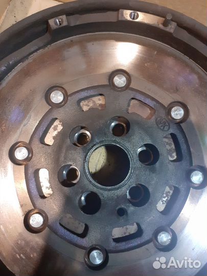 Двухмассовый маховик фольксваген т5 +датчикдмрв