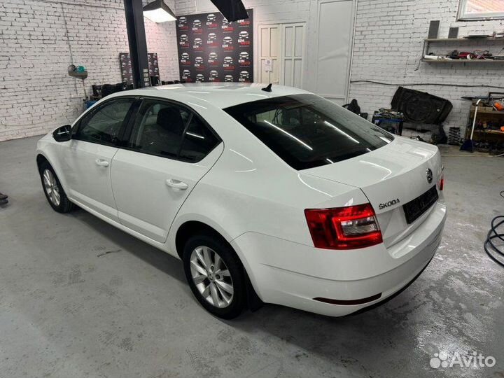 Крыша Skoda Octavia A7 1.6 cwva 2018