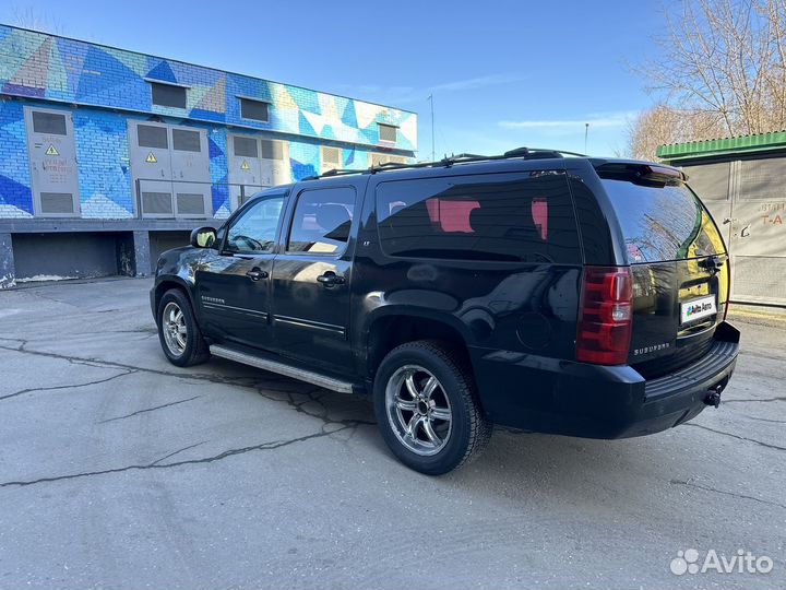 Chevrolet Suburban 5.3 AT, 2011, 156 000 км