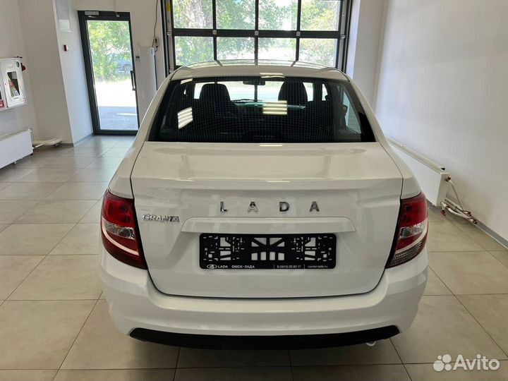 LADA Granta 1.6 МТ, 2023