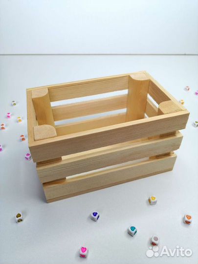 Деревянный ящик декоративный