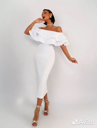 Платье праздничное