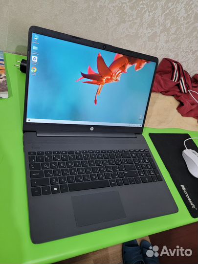 Мощный HP Ryzen 3/10Gb/SSD256Gb