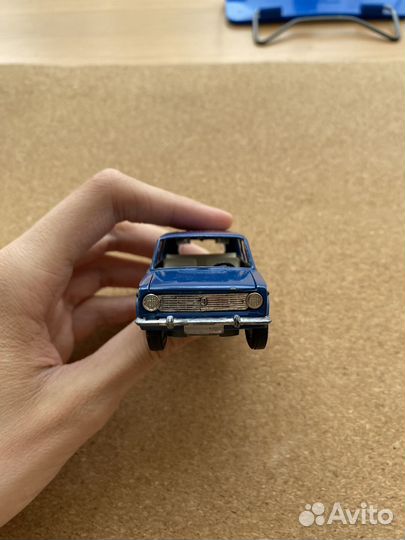 Модель автомобиля ваз 2102 СССР