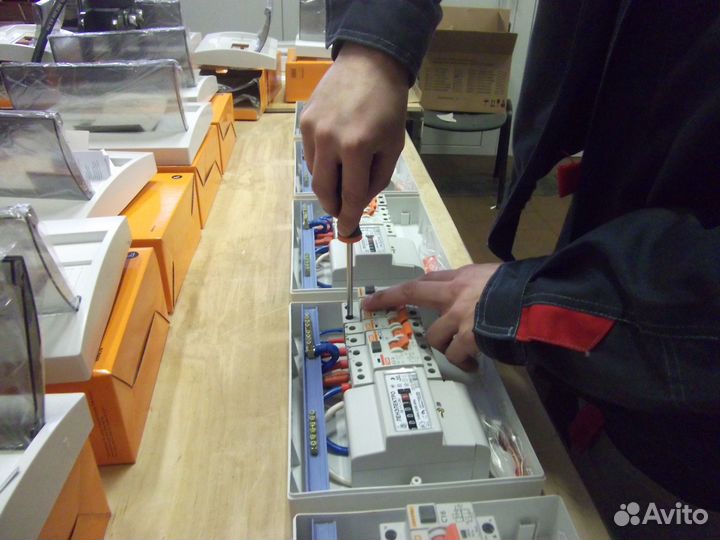 Сборка электрощитов