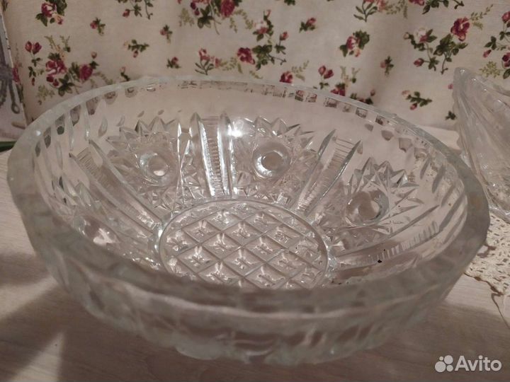 Конфетница хрустальная