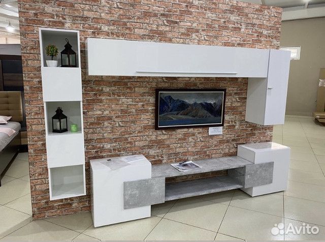 Тумба под телевизор