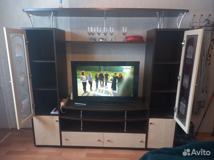 Стенка горка в гостиную