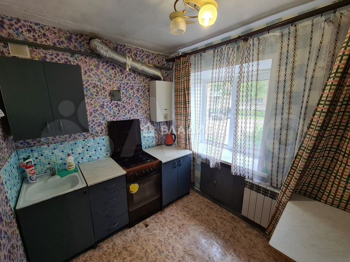 2-к. квартира, 42 м², 1/5 эт.