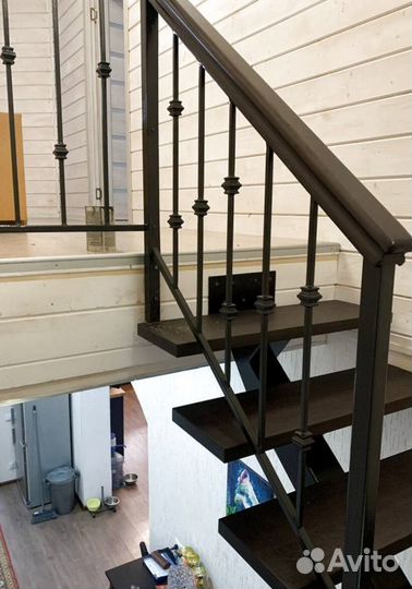 Лестницы с поворотом под ключ