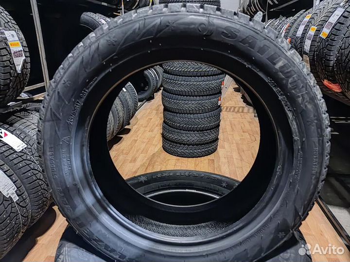 Sailun Ice Blazer WST3 215/55 R17 98T