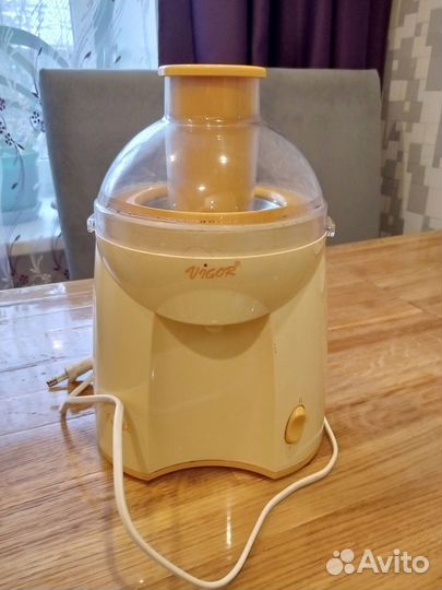 Соковыжималка Vigor Frutti