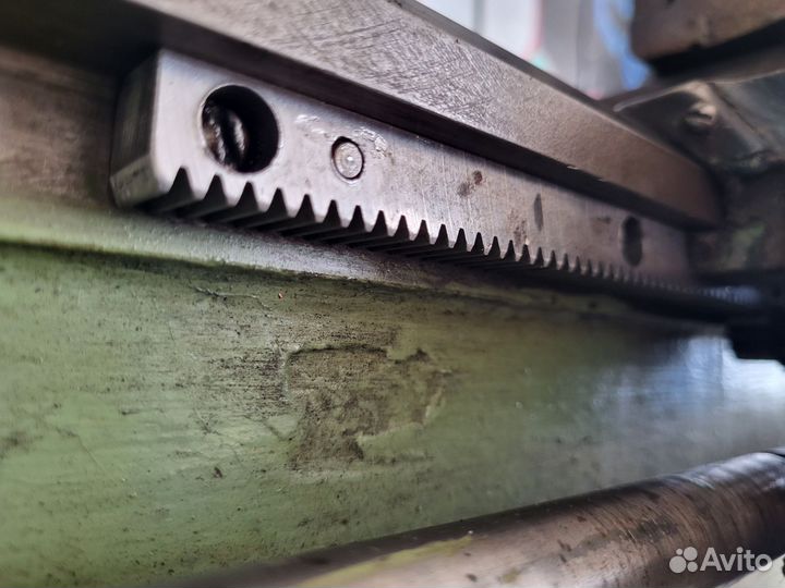 Токарный станок по металлу тв 4