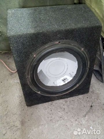 Автомобильный сабвуфер