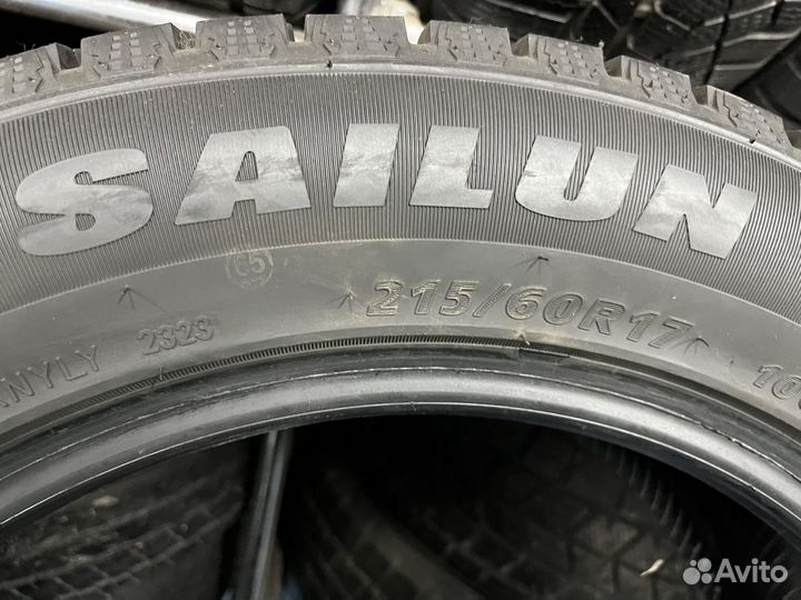 Sailun Ice Blazer Arctic SUV 215/60 R17 100T