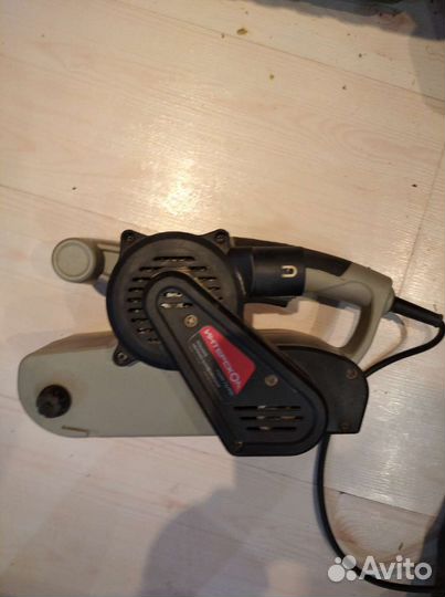 Шлифовальная машина