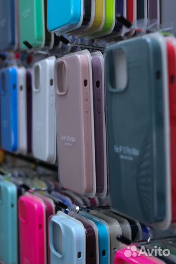 Чехлы и стекла на iPhone