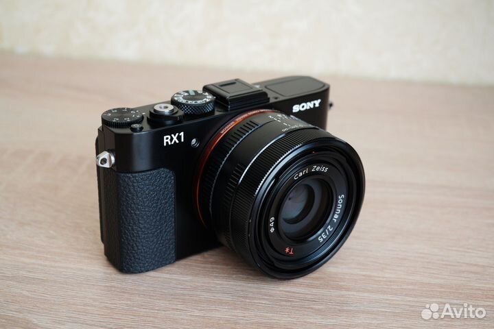 Sony RX1 (отличное состояние)