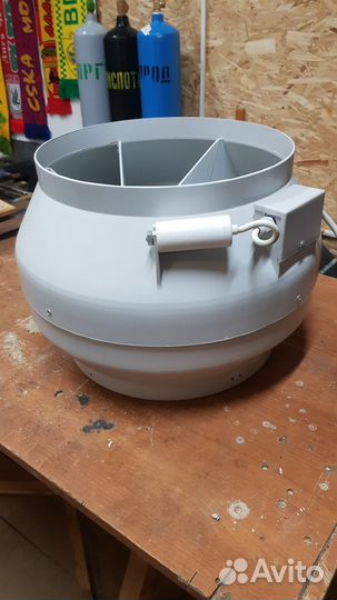 Вентилятор радиальный центробежный R2E280-AE52-05