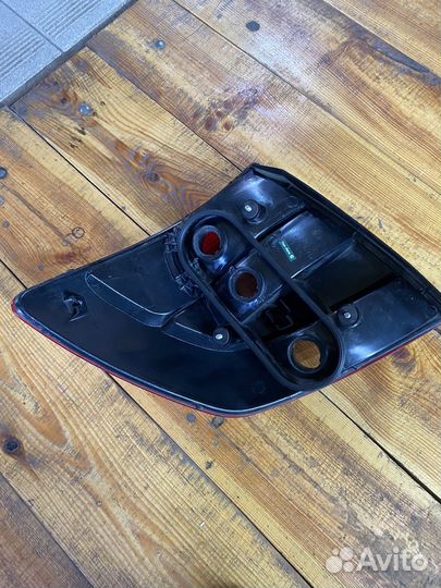 Фонарь правый гранта