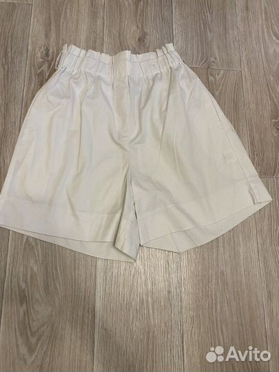 Шорты женские белые