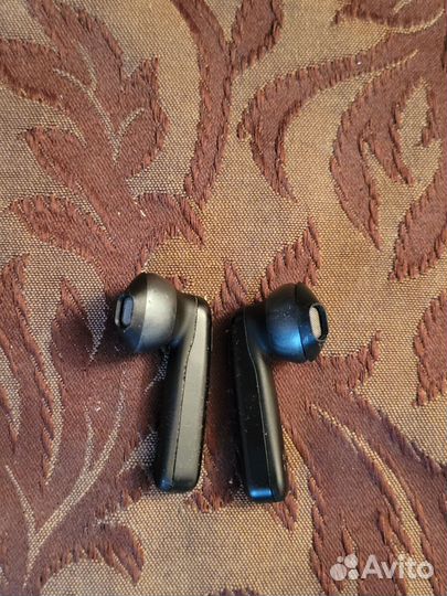 Беспроводные наушники JBL 220 tws