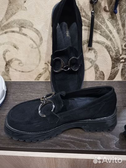 Лоферы женские 39 размер