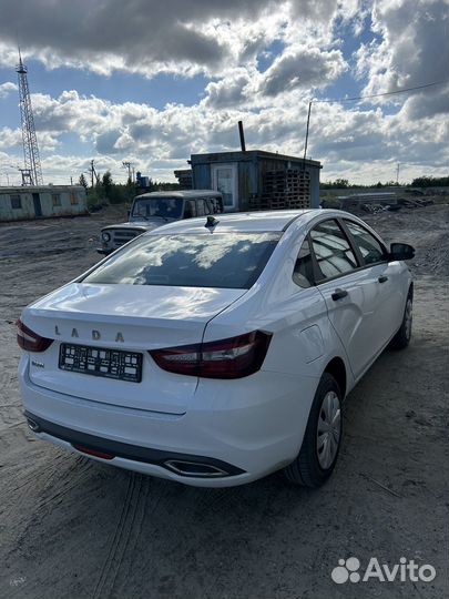 LADA Vesta 1.6 МТ, 2024, 2 400 км