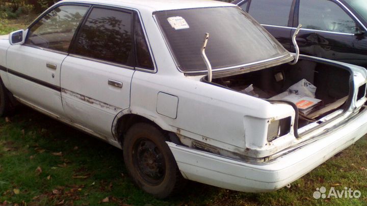 Toyota Camry 1.8мт, 1989, 340000км