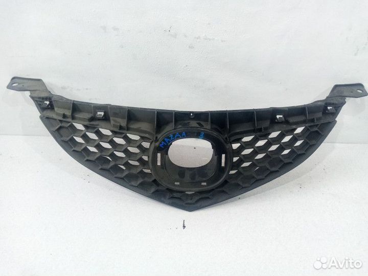 Решетка радиатора Mazda 3 1 (BK)