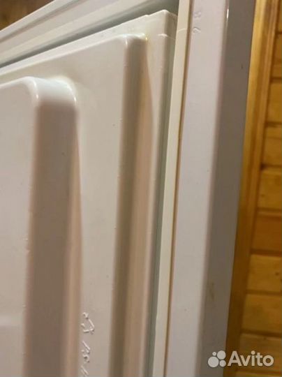 Уплотнитель для холодильника Атлант