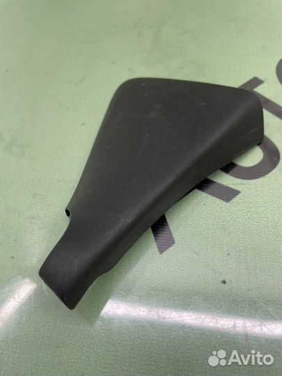 Накладка двери Volkswagen Touareg 7L рест. 2 2008