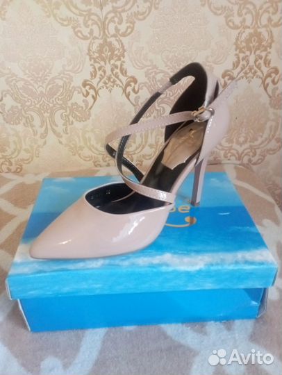 Босоножки 35,36,40