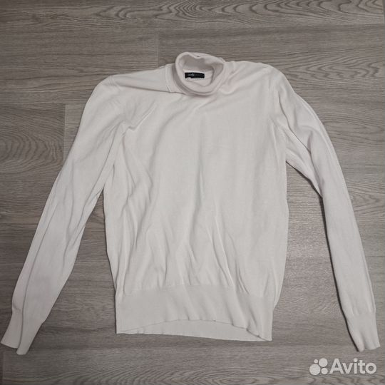 Халаты женские, тёплая безрукавка и разные кофты