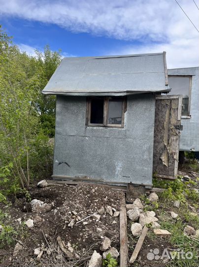 Домик для сторжа