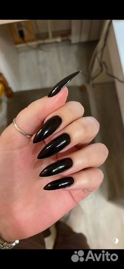 Мастер маникюра