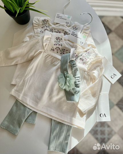 Комплект на девочку 68 74 c&a
