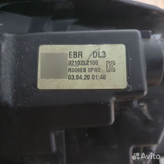 Фара правая на Kia K5 92102L2100