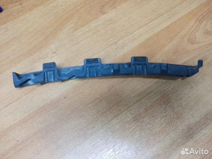 Планка под фару правая Hyundai Solaris HCR