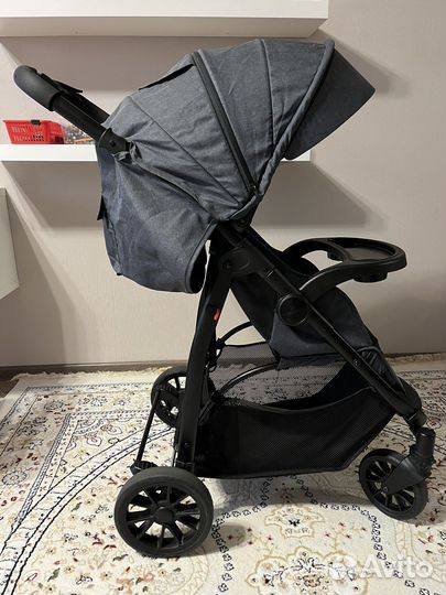 Прогулочная коляска Rich Family