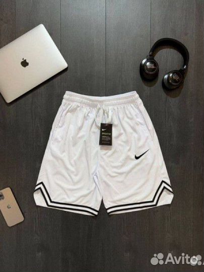 Шорты Nike