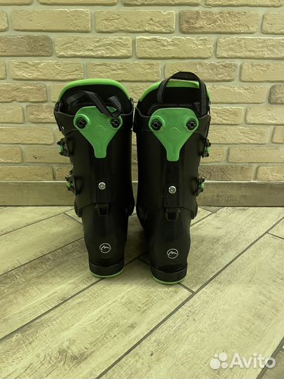 Горные лыжи с ботинками